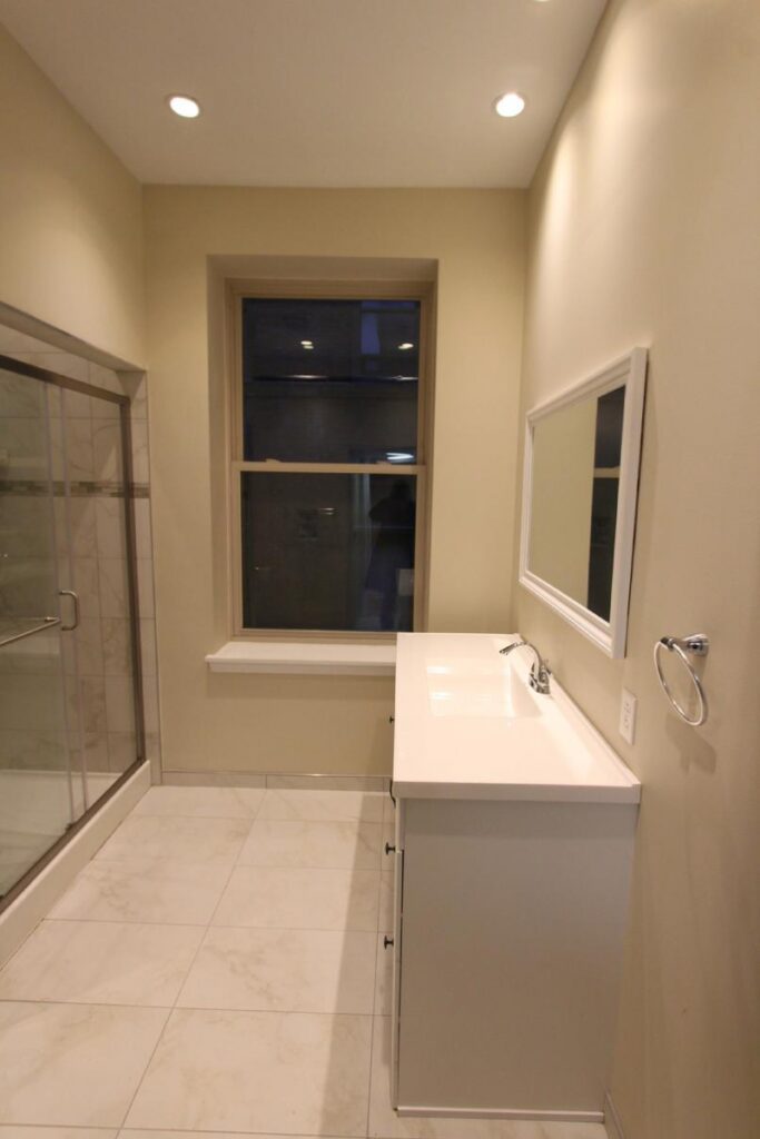 Modern bathroom with window